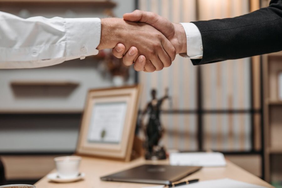 How To Find The Best Real Estate Lawyer